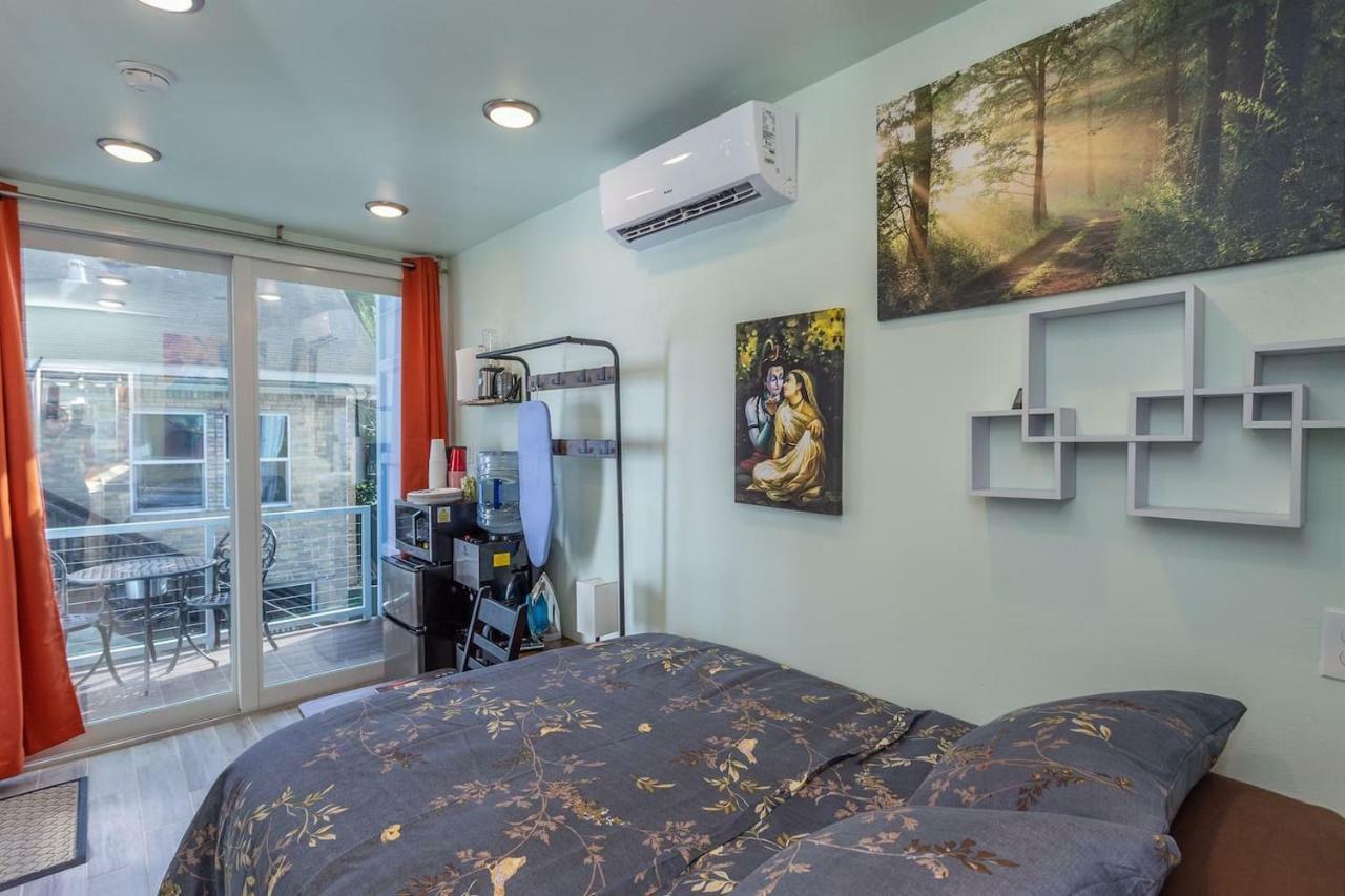 דירות יוסטון East Downtown Micro-Luxe Container Living Pod #9 מראה חיצוני תמונה